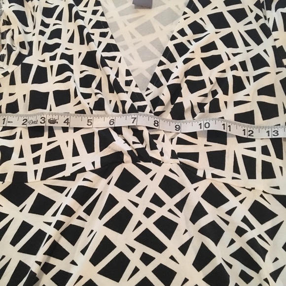 Blouse - Picture 2 of 4